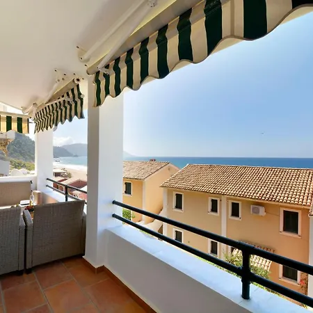Two-bedroom With Sea View In