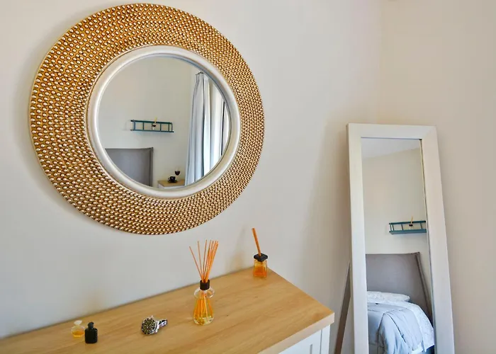 Vakantiehuis Two-bedroom With Sea View In Glyfada (Corfu)