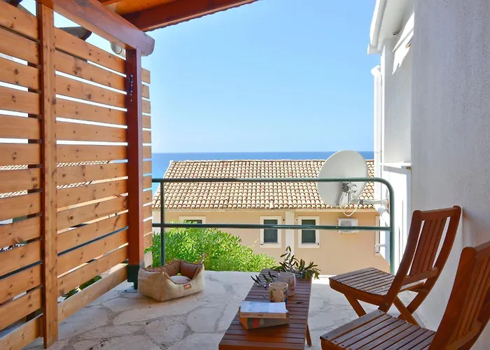 Two-bedroom With Sea View In Glyfada (Corfu)