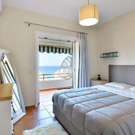 Two-bedroom With Sea View In